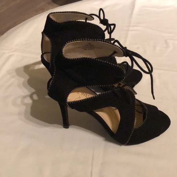 Nine West black lace up  suede Heels $76 Size 7:5 - Picture 2 of 9